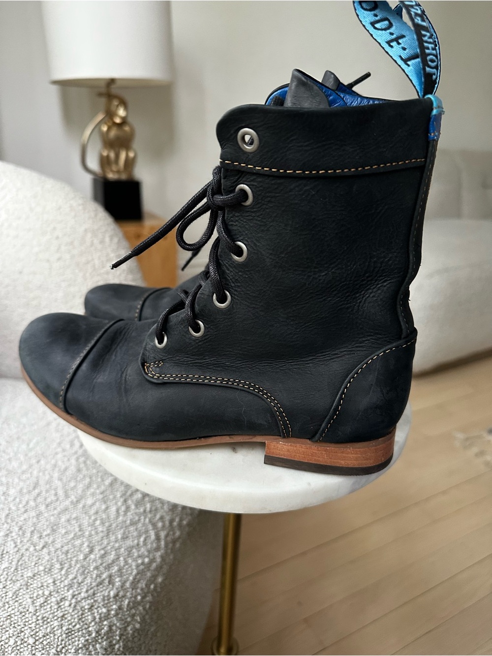 JOHN FLUEVOG Radio BBC Blue and Black Leather lace-up BOOTS - Picture 7 of 10